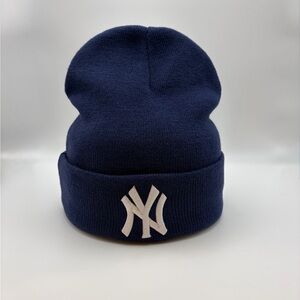 NEW Unisex Navy Blue "NY" Logo Beanie with red Satin lining